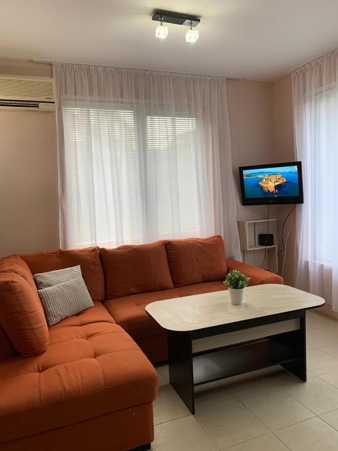 Villa Rouge - Apartment Victoria Szozopol Kültér fotó